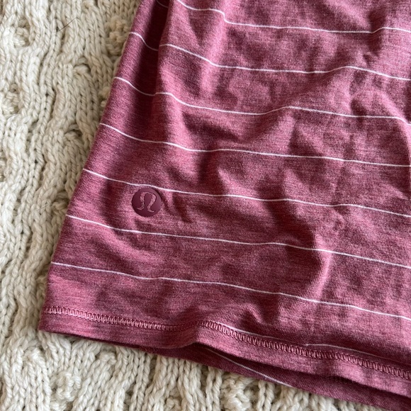 Lululemon tank - Picture 2 of 4